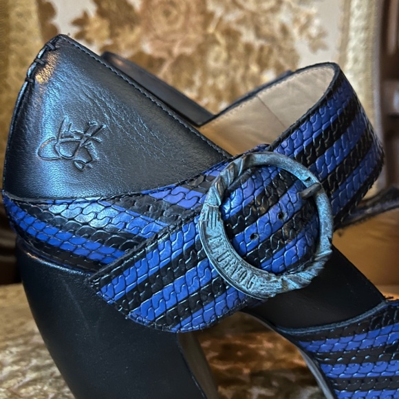 Fluevog Heels like new - Picture 2 of 6